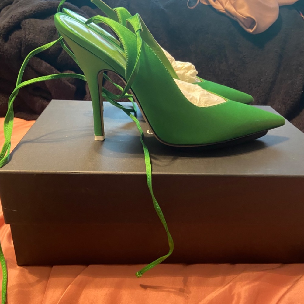 GREEN THE ATTICO PUMP - Picture 4 of 6